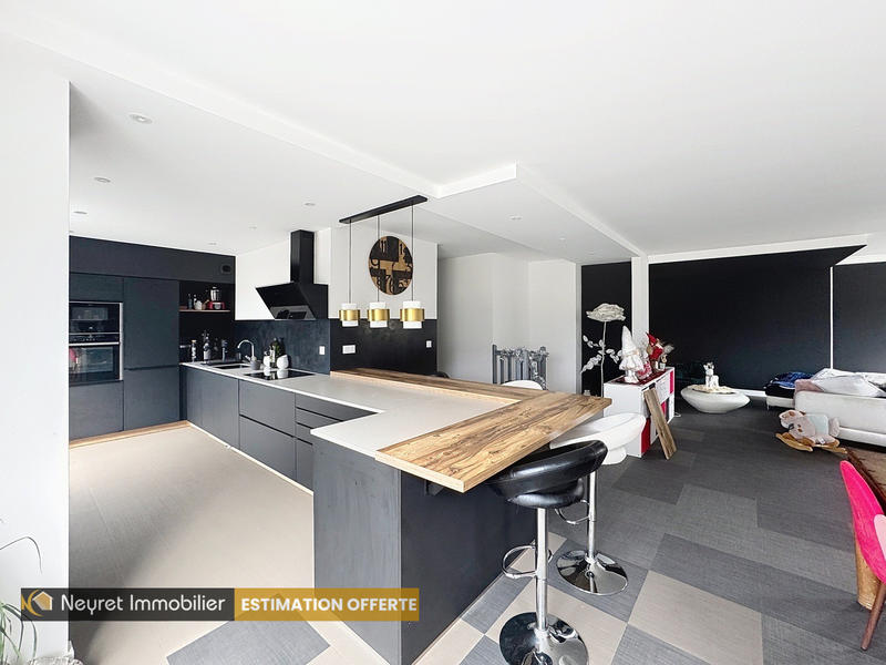 Duplex - 135 m² - 5 pièces