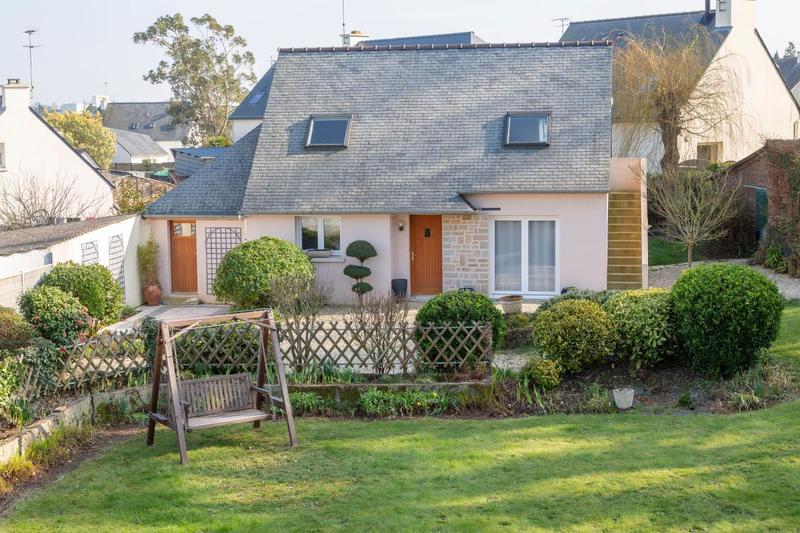 Maison - 269 m² - 8 pièces