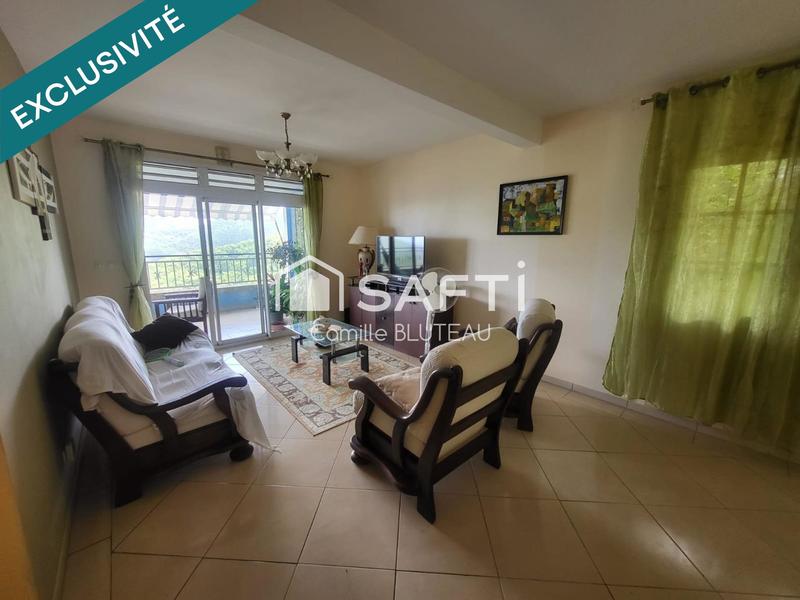 Maison - 200 m² - 8 pièces