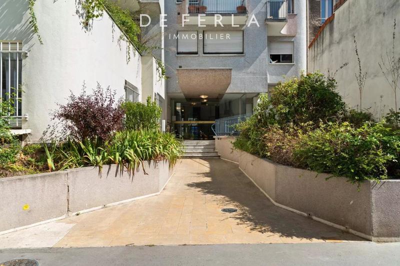 Appartement - 75 m² - 3 pièces