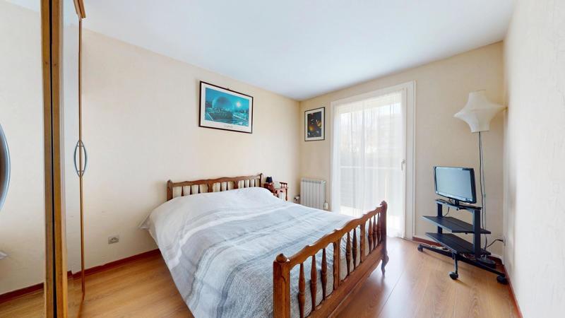 Pavillon - 90 m² - 4 pièces