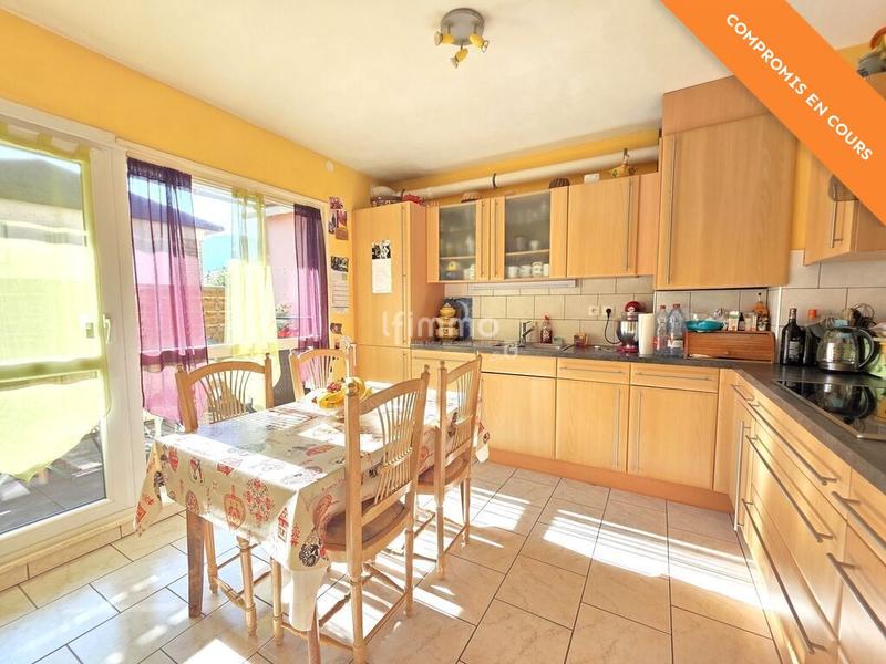Appartement - 81 m² - 4 pièces