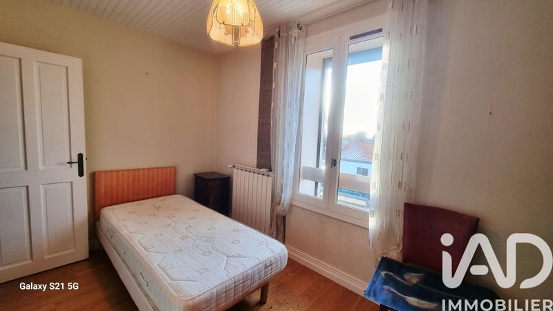 Maison - 202 m² - 5 pièces