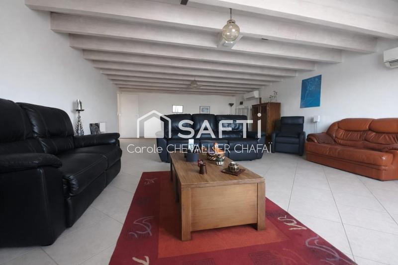 Local commercial - 938 m² - 9 pièces