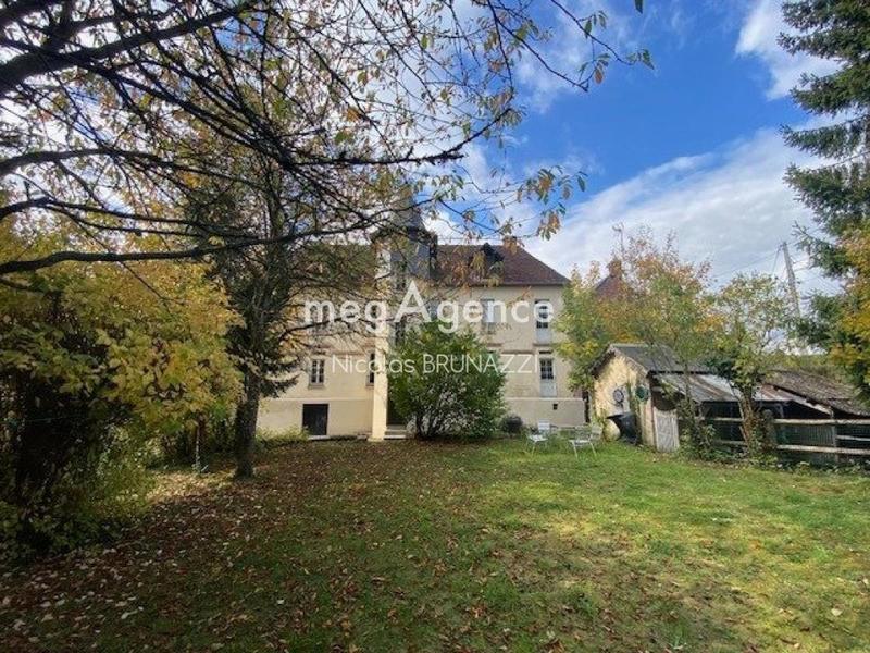 Maison - 200 m² - 9 pièces