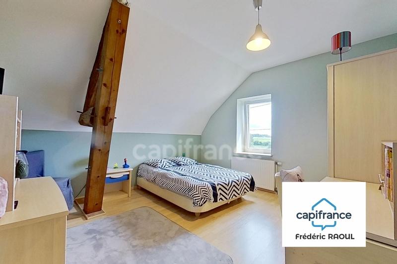 Maison - 187 m² - 8 pièces