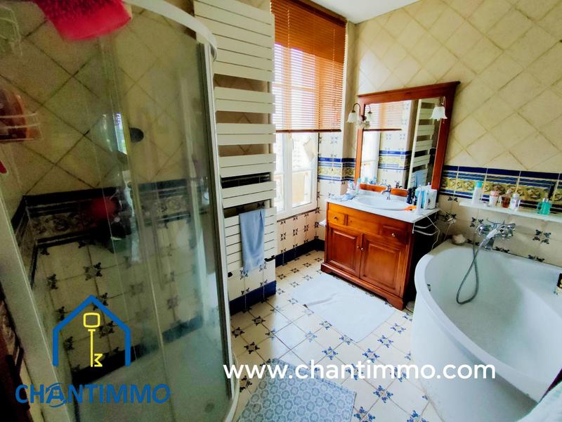 Maison ancienne - 181 m² - 6 pièces