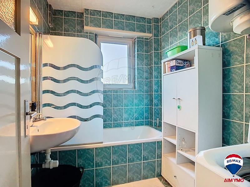 Appartement - 76 m² - 4 pièces