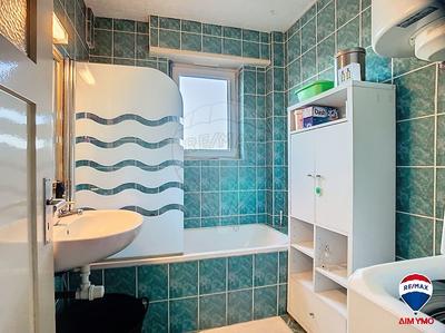 Appartement - 76 m² - 4 pièces