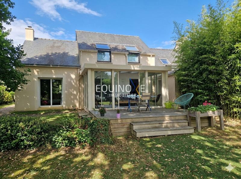 Maison - 166 m² - 6 pièces