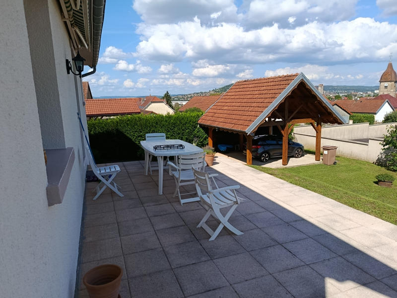 Demeure - 126 m² - 6 pièces