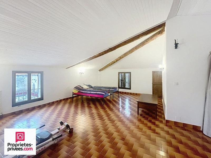 Corps de ferme - 258 m² - 10 pièces