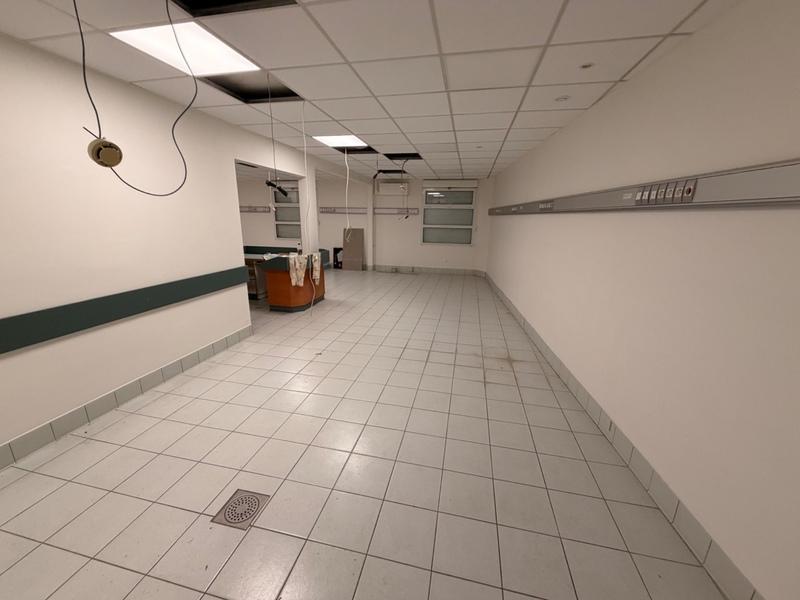 Bureau - 178 m² - 5 pièces