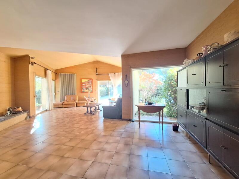 Villa - 185 m² - 5 pièces