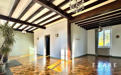 Maison - 164 m² - 7 pièces