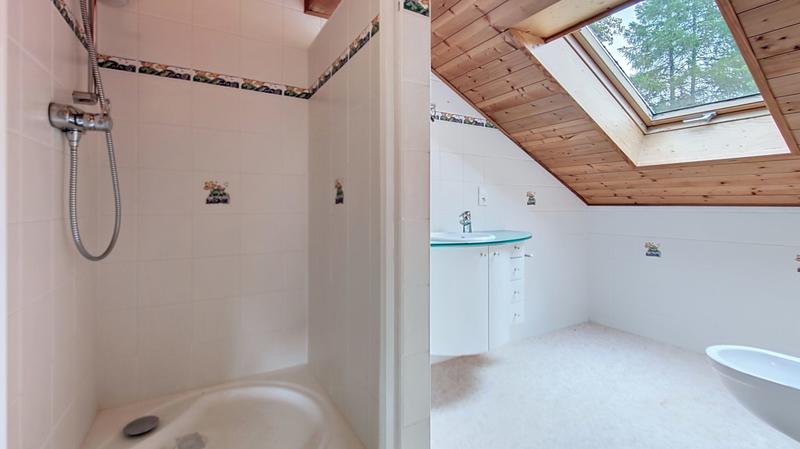 Maison - 258 m² - 5 pièces