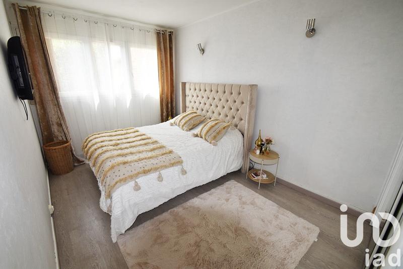 Appartement - 94 m² - 5 pièces