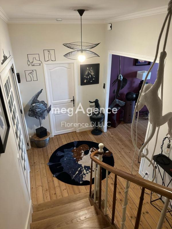 Maison de ville - 189 m² - 7 pièces