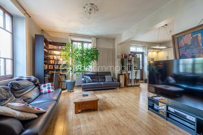 Appartement - 89 m² - 3 pièces