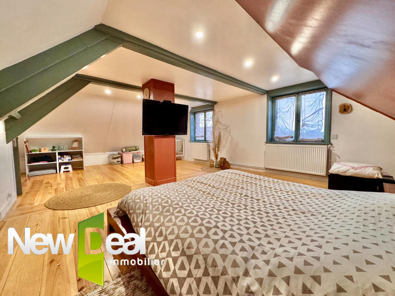 Maison - 146 m² - 5 pièces