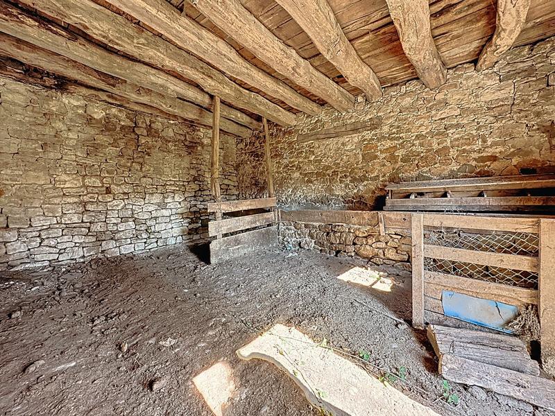 Grange - 140 m² - 5 pièces