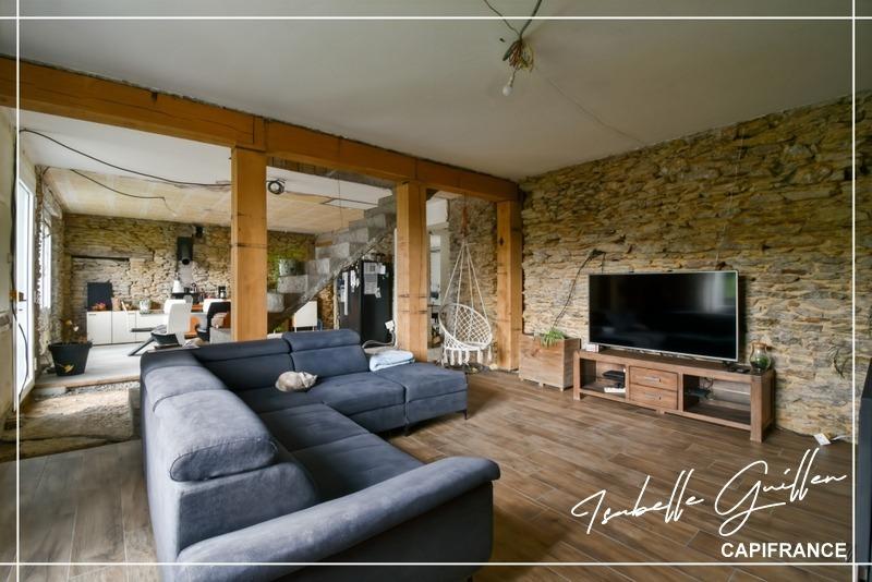 Maison - 140 m² - 5 pièces