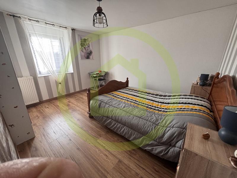 Maison - 128 m² - 8 pièces