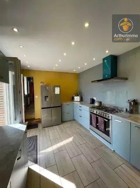 Maison - 77 m² - 4 pièces