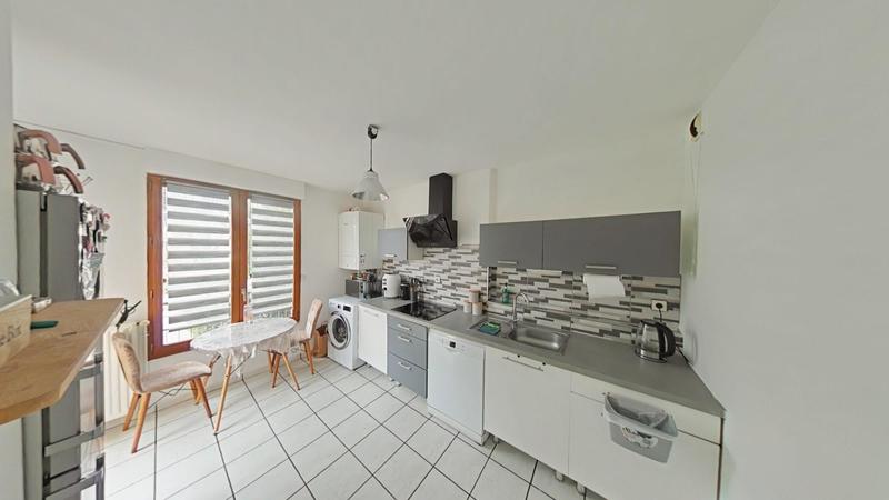 Appartement - 76 m² - 4 pièces