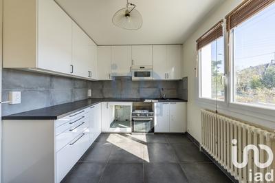 Maison - 120 m² - 7 pièces