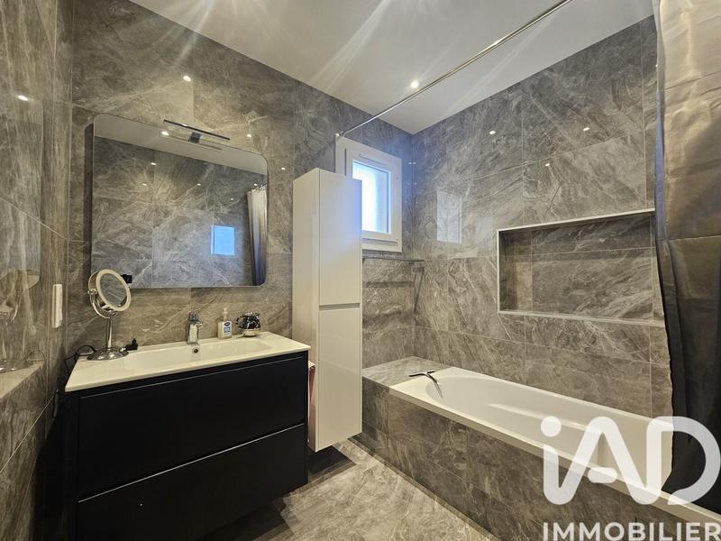 Appartement - 92 m² - 4 pièces