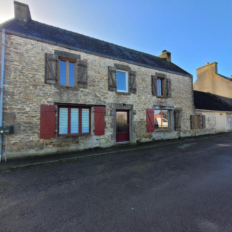 Maison en pierre - 124 m² - 6 pièces