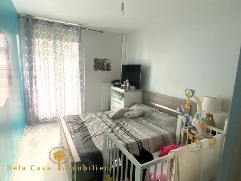 Appartement - 95 m² - 5 pièces