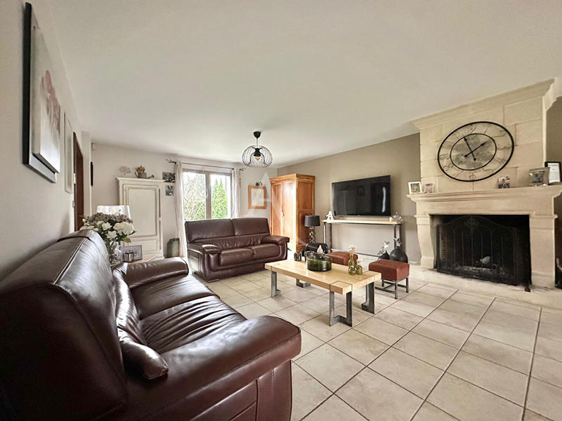 Maison - 205 m² - 6 pièces