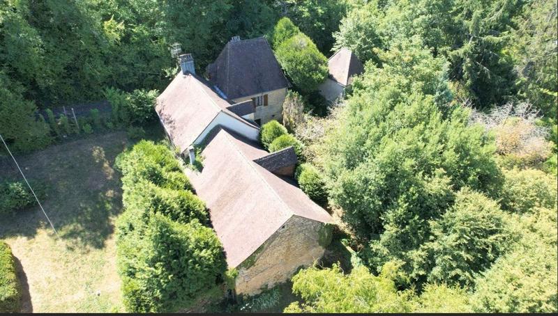 Maison - 98 m² - 4 pièces