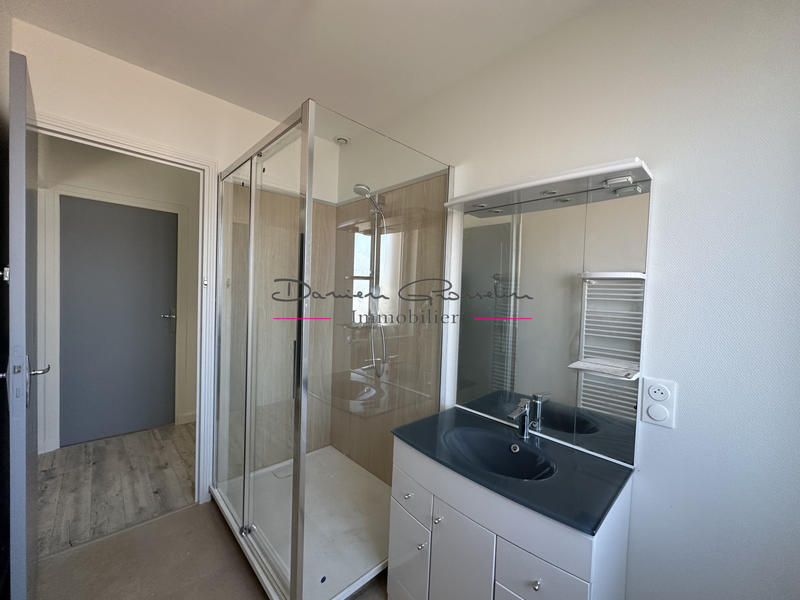 Appartement - 95 m² - 4 pièces