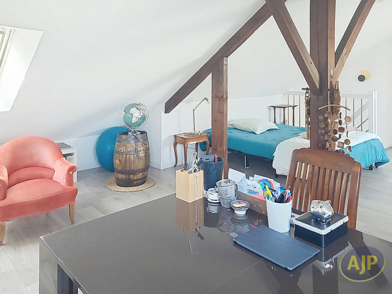 Maison - 82 m² - 3 pièces