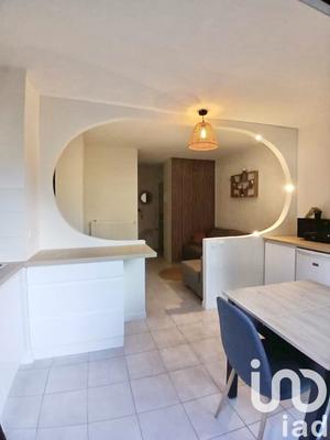 Studio - 25 m² - 1 pièce