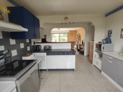 Maison - 96 m² - 5 pièces