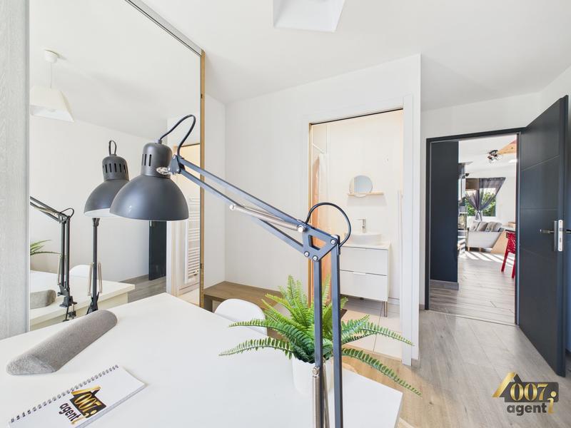 Maison contemporaine - 119 m² - 5 pièces