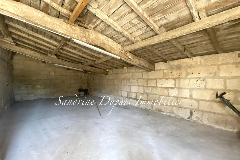 Maison - 220 m² - 7 pièces