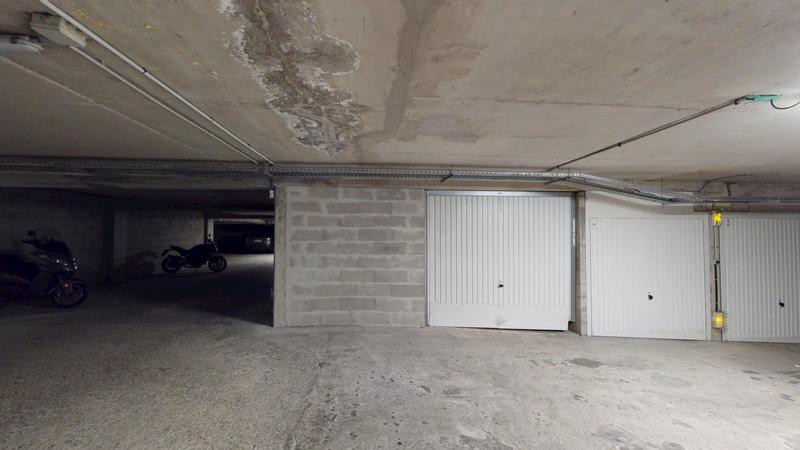 Parking / Garage - 22 m²