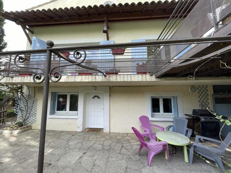 Maison - 168 m² - 8 pièces