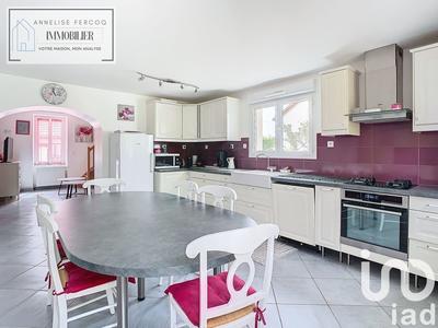 Maison - 135 m² - 8 pièces