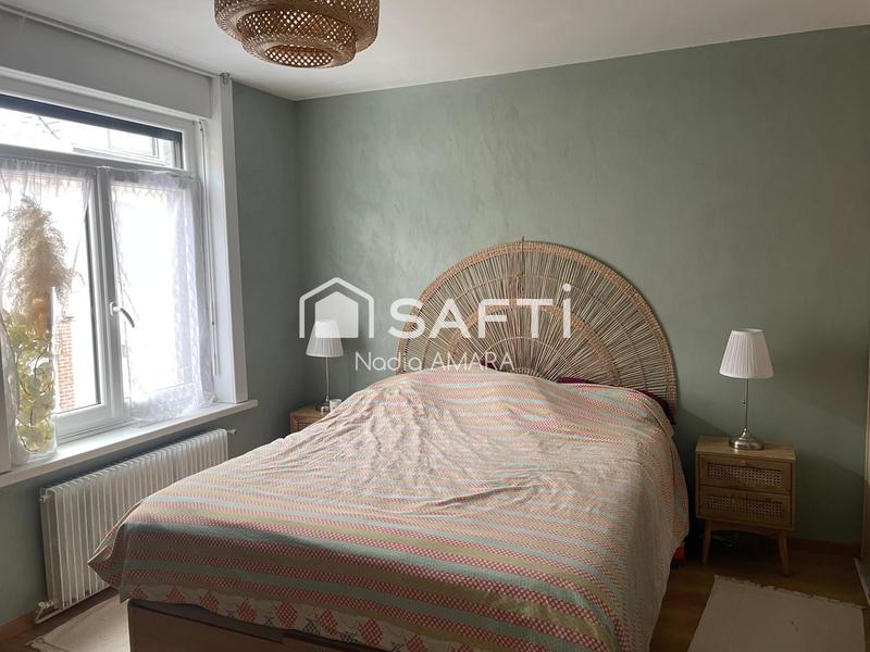 Maison - 90 m² - 6 pièces