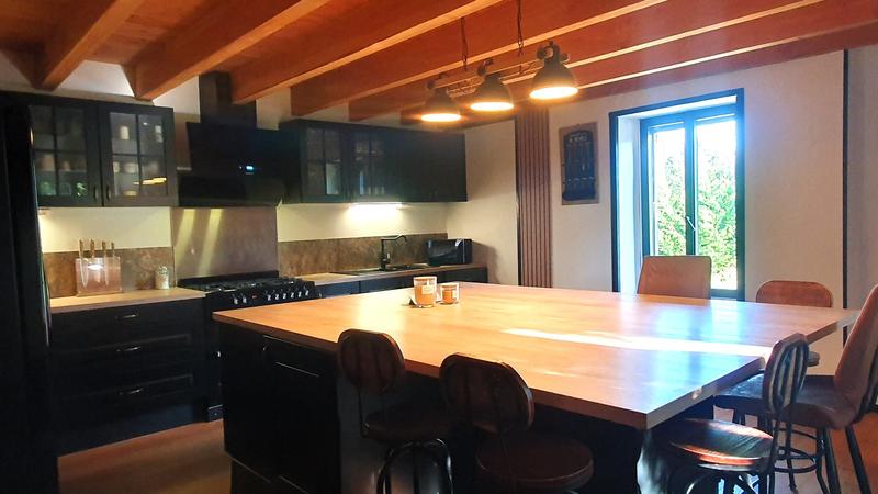 Maison - 192 m² - 6 pièces