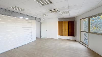 Local commercial - 280 m² - 8 pièces