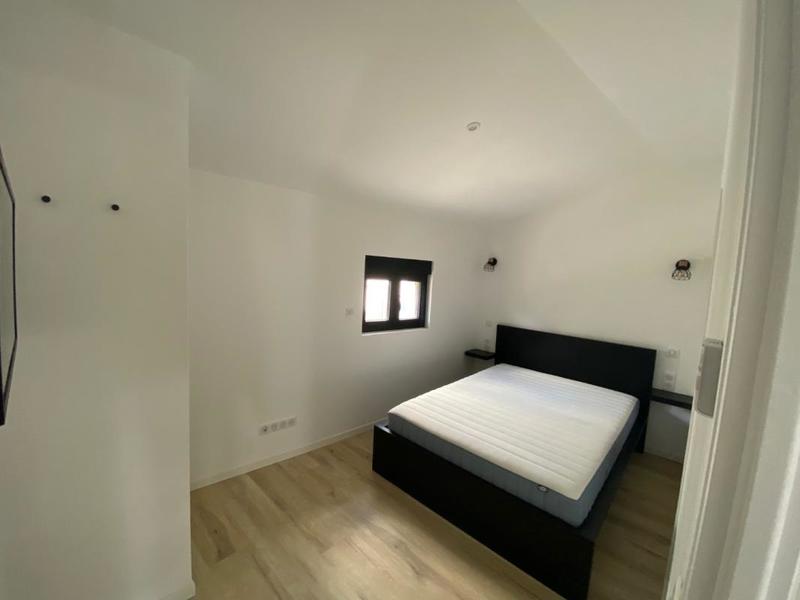 Chambre - 13 m² - 1 pièce