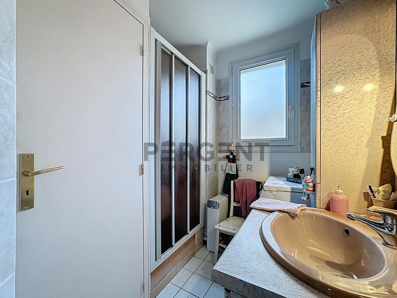 Appartement - 87 m² - 5 pièces