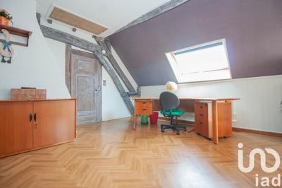 Maison - 180 m² - 9 pièces